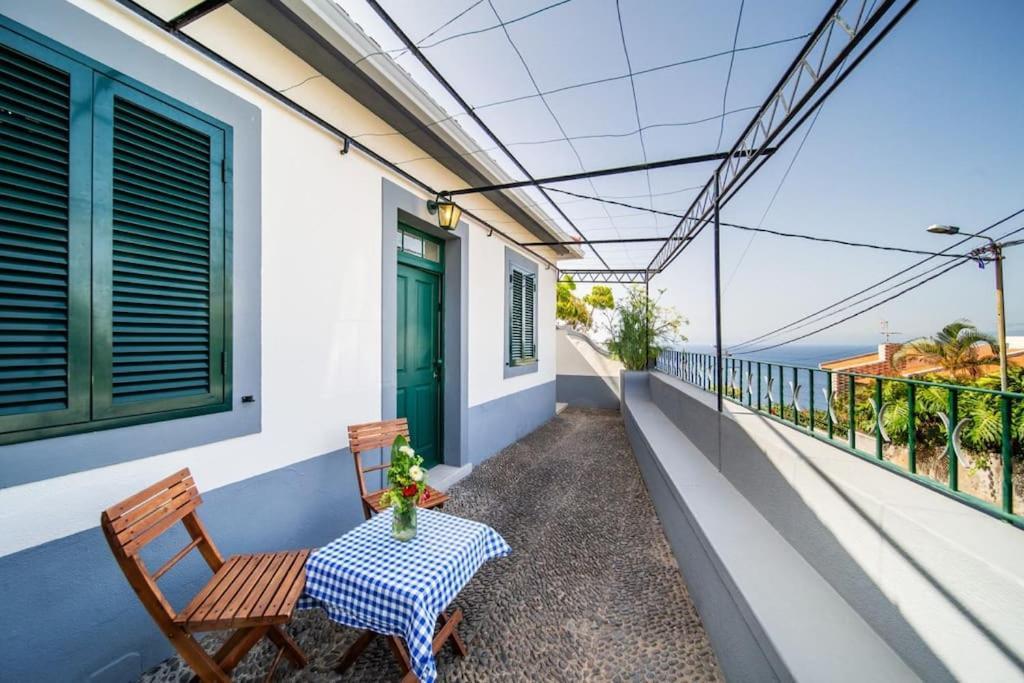 Bela Vista 20th Century House * Funchal (Madeira)